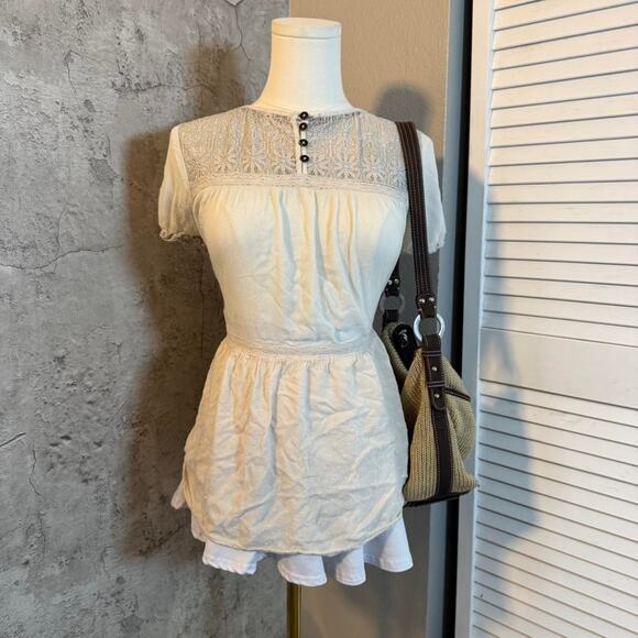 Cream Xhilaration Short Sleeve Top with Ruffle Details - Picture 2 of 7